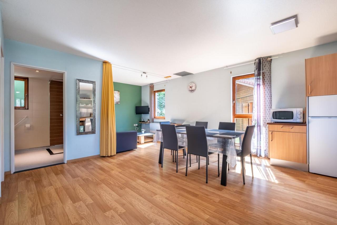 Le Hameau Du Comte De Foix - 11 Chalets En Ariege Mercus-Garrabet Bagian luar foto